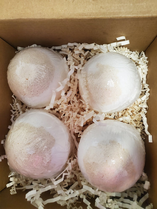THE LAND OF MILK AND HONEY ORGANIC LARGE  BATH BOMBS